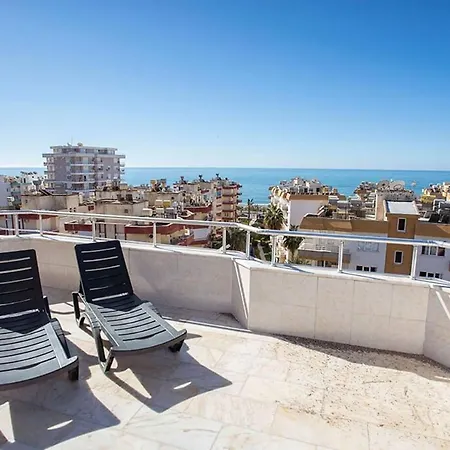 Sea View Penthouse 4+1 * Алания
