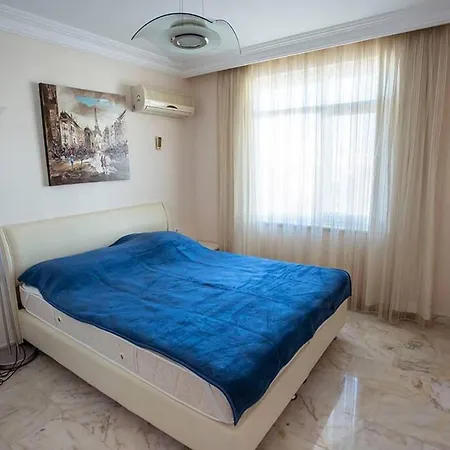 Apartment Sea View Penthouse 4+1 *